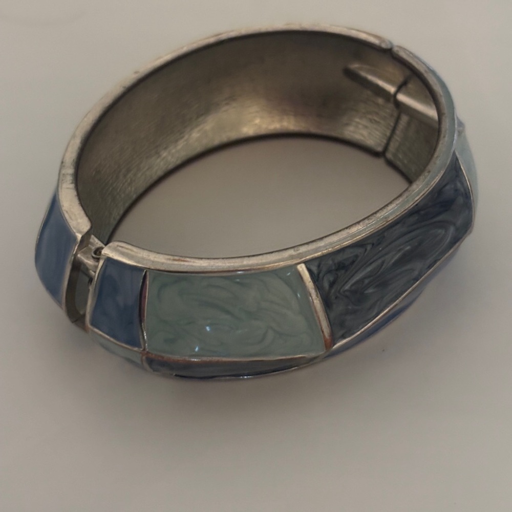 Boho silver tone cuff bracelet OS very good